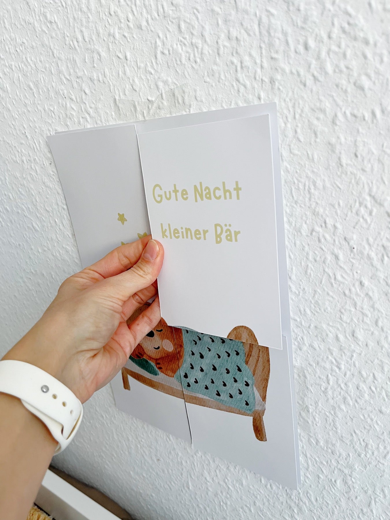 Interaktives Routineposter „Bring den Bär ins Bett“ – Abendroutine spielerisch begleiten