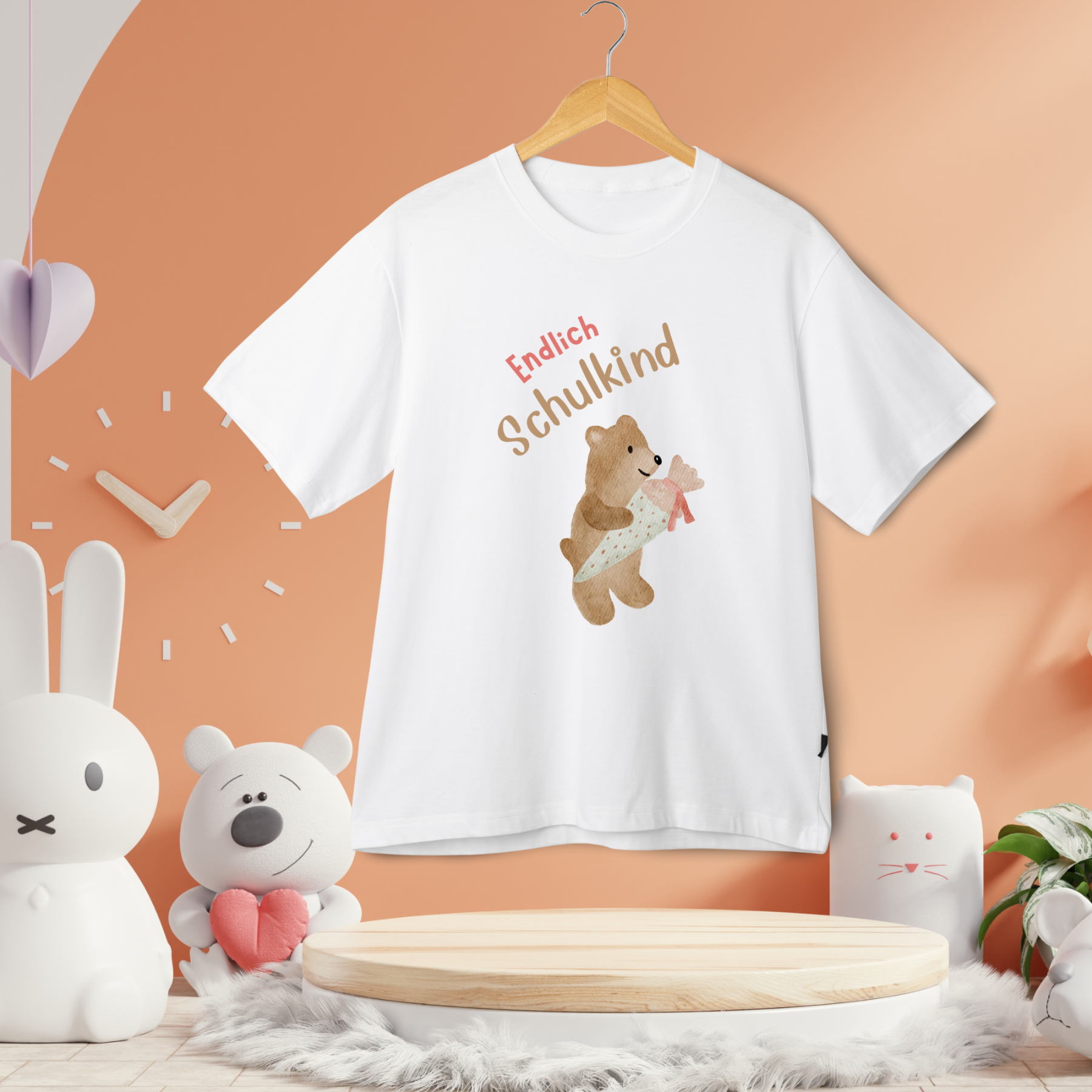 Endlich Schulkind – Bügelbild mit Bär &amp; Schultüte